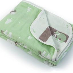 Animal Crib Quilt for Mild Winter-image-97