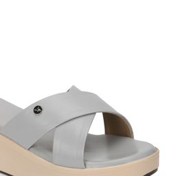 yoho Criss-Cross Strap Flatform Heels image 4