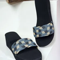 SAPATOS Printed Flatform Mules-45