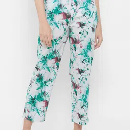 SOIE Women Off-White& Green Botanical Printed Lounge Pants-image-7