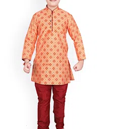 Pro-Ethic STYLE DEVELOPER Boys Mandarin Collar Ethnic Motifs Printed Kurta with Churidar-picture-30