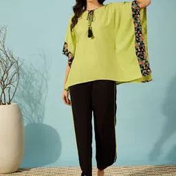 The Kaftan Company Women Floral Printed Night suit-image-75