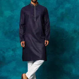 VASTRAMAY Mandarin Collar Thread Work Straight Kurta With Pyjamas-58