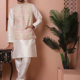 Jompers Men Regular Sequinned Kurta with Churidar With Nehru Jacket-picture-17