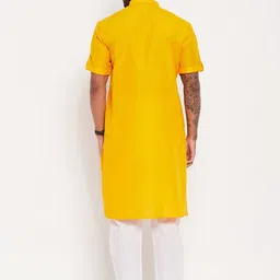 VASTRAMAY Men Solid Regular Kurta with Pyjamas image 3