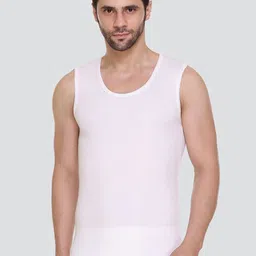 Aerowarm Men White Solid Sleeveless Thermal Top-image-66