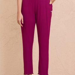 Nykd By Nykaa Summer Essential Soft and Comfy Breathable Rib Lounge Pant-5