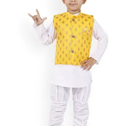 BAESD Boys Mandarin Collar Straight Kurta With Pyjama & Jacket-30