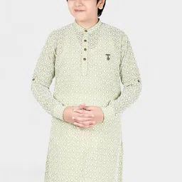 CAVIO Boys Green Floral Embroidered Chikankari Kurta with Pyjamas-34