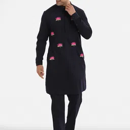 Komal Kothari Floral Embroidered Sequined Pure Cotton Kurta with Pyjamas-picture-16