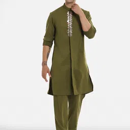Komal Kothari Band Collar Mirror Work Pure Cotton Kurta with Pyjamas-picture-17