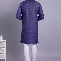 SHIWAM ETHNIX Abstract Printed Regular Kurta with Pyjamas image 3