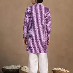 BAESD Boys Printed Regular Kurta with Pyjamas image 2