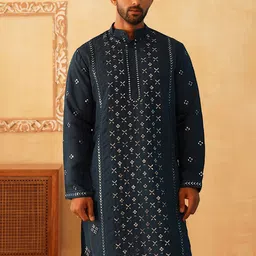 Jompers Men Embroidered Regular Sequinned Kurta with Pyjamas image 5