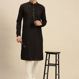 Sanwara Men Black Geometric textured Kurta with Pyjamas-picture-0