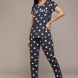 beebelle Women Charcoal Grey & Pink Cotton Polka Dot Print Pyjamas Set-image-21