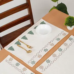 eyda White & Green 6 Pieces Embroidered Rectangular Cotton Table Placemats-16