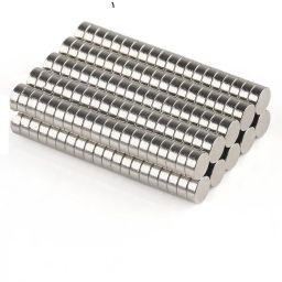 200 Pieces of 4mm x 1.5mm Neodymium Magnets - N52 Disc magnets - Rare Earth NdfeB Fridge Magnet, Multipurpose Office Magnets, Magnetic Paper Holder Pack of 200-image-52
