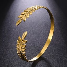 EL REGALO Gold-Plated Cuff Bracelet-image-10