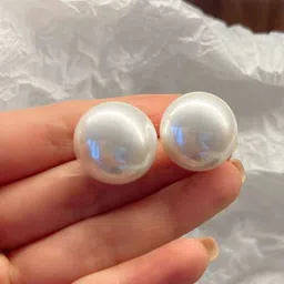 VAGHBHATT Artificial Beads Stud Earrings image 4
