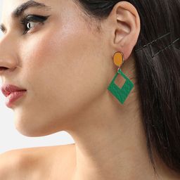 SOHI Gold-Plated Geometric Drop Earrings-17