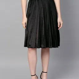 Women Solid Pleated Black Skirt-image-37