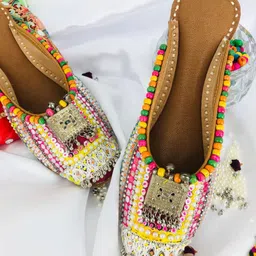 PehnawaCraft Rubaru Glow – Festive Boho Mule for Women mojaries , Punjabi jutti Party Wear For Women-picture-39