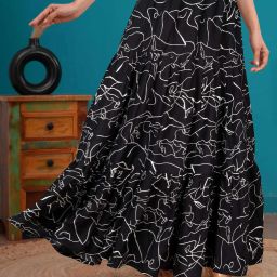 Women Printed Flared Black Skirt-image-5