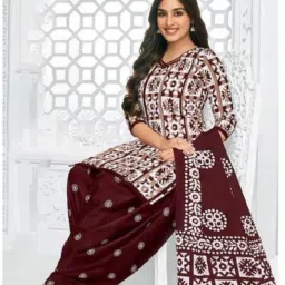 Unstitched Crepe Salwar Suit Material Printed-image-67