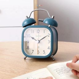 Analog Green Clock-4