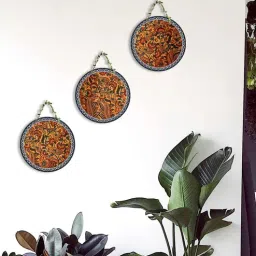 suveharts 3 Pcs Traditional Wooden Circle Set Hanging-picture-31