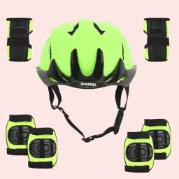Protective Set (small size) Suitable for Age Group Upto 6 Years Old Skating Kit Skating Kit-image-62