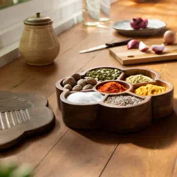 Manjari Wood Spice Box by Ellementry-picture-0