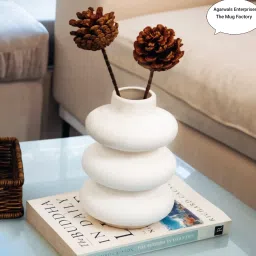 Wiggly Vase for Home Decor, Living room, Dining table Plant Container Set Ceramic Vase-image-1