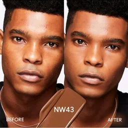 M.A.C Studio Fix Fluid SPF 15 24Hr + Oil Control Matte Foundation 30ml - Shade NW43 image 4