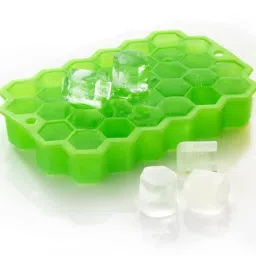 homzview 4Pcs Soft Flexible Silicone Honeycomb Shape ice cube maker tray Molds 32 cavity Green Silicone Ice Cube Tray image 2
