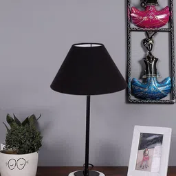 Devansh Black Wood Round Table Lamp-14