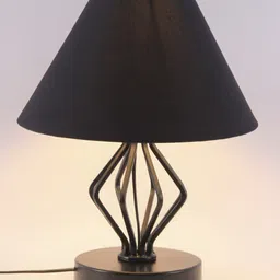 Devansh Black Solid Traditional Table Lamp image 3