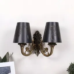 Aura Gold-Toned & Black Metal Traditional Abstract Shaped Shaped Wall Lamp-image-93