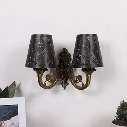 Aura Gold-Toned & Black Textured Metal Traditional Frustum Shaped Wall Lamp-picture-13
