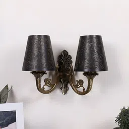 Aura Gold-Toned & Black Metal Traditional Abstract Shaped Shaped Wall Lamp-image-35