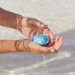 KAURA Serenity Shampoo Bar Enriched With Cocoa Butter & Shea Oil For Frizz Control- 55 g image 2