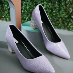 ELLE Women Textured Block Pumps-18