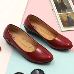 Cindy Wedge Heeled Pumps-18
