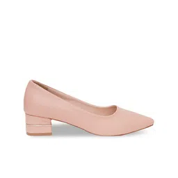 Sherrif Shoes Textured Pointed Toe Block Heels image 4