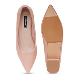 Sherrif Shoes Textured Pointed Toe Block Heels image 5