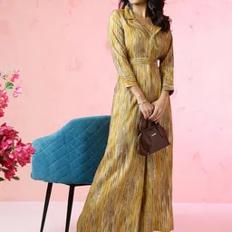 Anouk Shawl Neck Printed Basic Jumpsuit-picture-29