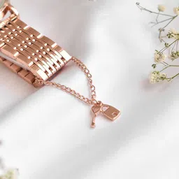 JOKER & WITCH Women Rosegold Toned Love Lock  Watch Charm-image-2