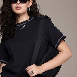 roadster Women Solid Round Neck Pure Cotton Black T-Shirt-picture-6
