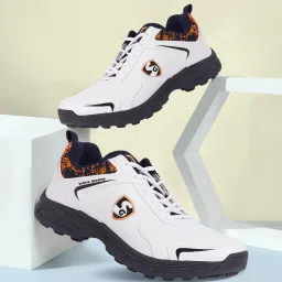 Savage Stud Cricket Shoes For Men-image-31
